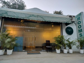 Farmhouse INN NH8 - A Comfortable Guest House near IGI Airport Delhi